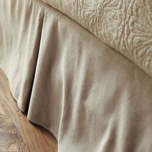 Ballard Designs Queen linen bed skirt